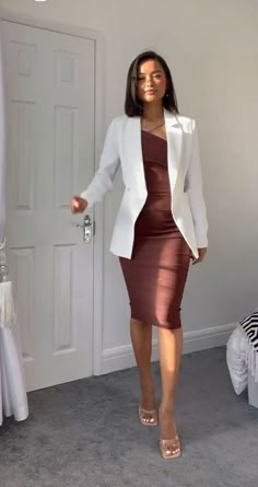 Baddie Business Outfits, Outfit Colour Combinations, Baddie Business, Graduation Outfits For Women, Modesty Outfits