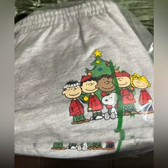 Brand New Christmas Cotton Bottoms With Elastic Waistband, Casual Cotton Pants For Christmas, Casual Cotton Bottoms For Holiday, Casual Cotton Pants For Holiday, Casual Cotton Holiday Pants, Cruiser Motorcycle Helmet, Louis Vuitton Earrings, Peanuts Charlie Brown, Camouflage Leggings