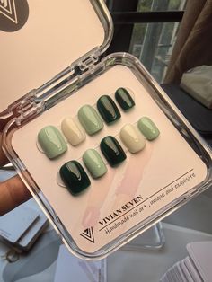 ✿ Get a daring new look with our squared oval nails! These green and white fake nails are perfect for making a statement and elevating your fashion game. No need for expensive salon visits - just push them on and be ready for anything. Take a risk and stand out with these women's style nails! 【 What's included? 】 -Press-on nails x 10 -Alcohol pad x 1 -Adhesive tabs x 24 -Nail file x 1 -Nail glue x 1 -Cuticle stick x 1 -Storage box x 1 【 How to make better nails? 】 The entire production process i Squared Oval Nails, Nails Squared, White Fake Nails, Better Nails, Oval Fake Nails, Take A Risk, Style Nails, Magic Mirror, Oval Nails