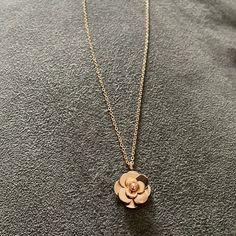 This Cute Flower Necklace Comes In A Gift Box And Ready To Go. Chic Flower Necklace For Gift, Chic Flower Shaped Necklace For Gifts, Chic Flower Necklace For Gifts, Cute Flower, Flower Necklace, Ready To Go, Gift Box, Women Accessories, Flowers