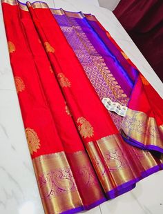 1.this is beautiful pure handloom kanjivaram one fram golz zari weaving silk sari with running blouse piece 2.this sari is 5.5 mt length  3.this is a very elegant looking sari for all occasions like weddings and other formal events  4.fall n pico is complimentary  5.blouse can be made as per the requirements of the clients with proper measurements.stiching charges will be extra  6.plz check the availability of the sari before placing the order Art Silk Saree With Cutdana In Temple Jewelry Style, Tussar Silk Saree With Zari Work And Temple Jewelry, Paithani Silk Saree With Pallu And Temple Jewelry, Paithani Silk Saree With Pallu, Banarasi Silk Saree With Zari Weaving And Temple Jewelry, Banarasi Silk Saree With Zari Weaving, Red Banarasi Silk Saree With Tilla, Tussar Silk Saree With Tilla For Diwali, Katan Silk Saree With Tilla For Puja