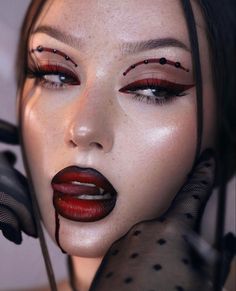 Dracula Halloween Costume, Countess Dracula, Vampire Makeup Looks, Freckle Pen, Creative Halloween Makeup, Devil Makeup, Artsy Makeup, Setting Mist, Rhinestone Makeup