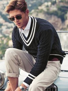 Classic Clothing Style Men, Classic Look Men, Classic Mens Summer Style, Classic Looks For Men, Men Types Of Style, Preppy Man Style, Rich Man Clothes, Classic Clothes Aesthetic, Ivy League Aesthetic Men