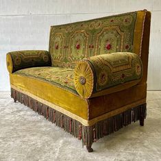 Fancy Furniture, Art Deco Accessories, Bohemian Furniture, Reupholster Furniture, Bohemian Home, Sofas And Chairs