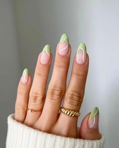 Must Try Trending Green Nail Designs Summer Nail Art, Cute Simple Nails, Valentine Nails, Colorful Nails, Summery Nails, Casual Nails, White Nail, Trendy Nail Art, Short Acrylic Nails Designs