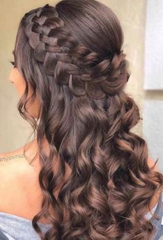 Down Hairstyles For Long Hair, Fishtail Braids, Side Braid Hairstyles, Quinceanera Hairstyles, Quince Hairstyles, Penteado Cabelo Curto, Trending Hairstyles, Hairstyles For Long Hair, Bodybuilding Motivation