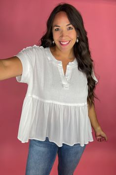 Gorgeous cotton short sleeve top with a lightweight babydoll bottom Easy everyday top, you will want it in every color! FIT: Boxy, oversized fit. Model is a size 8, wearing a size medium SELF: 100% Cotton CONTRAST: 100% Rayon Boho Bandeau, Brides Babes, Every Color, Flowy Top, Tee Outfit, Flowy Tops, Midi Maxi Dress, Denim Outfit, Dress Romper