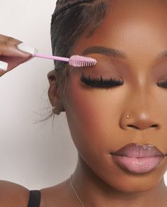 Brand Photoshoot, Glam Makeup Look, Makeup Eye Looks, Glamour Makeup, Dark Skin Makeup