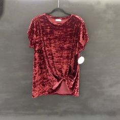 This Boutique Velvet T-Shirt Is Comfy With A Little Stretch And Has A Very Flattering Gathered Front Detail. Burgundy Short Sleeve Top For Fall, Velvet Tshirt, Velvet T Shirt, Teacher Outfits, Feminine Outfit, Work Wear, Colorful Shirts, Womens Tops, Tops & Tees