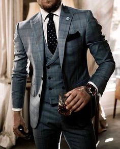 Mob Suits Men, Three Piece Suit Mens, Custom Dress Shirts, Stylish Mens Suits, Suits Men Business, Classy Suits, Dress Suits For Men, Custom Suits, Stylish Suit