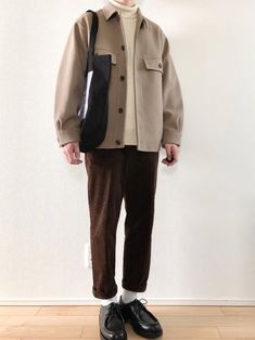 Japan Casual Outfits, Minimal Fashion Men, Japan Autumn Outfit, Mens Aesthetic, Japanese Street Wear, Mens Smart Casual Outfits, Japan Outfit, Smart Casual Men, Fall Outfits Men