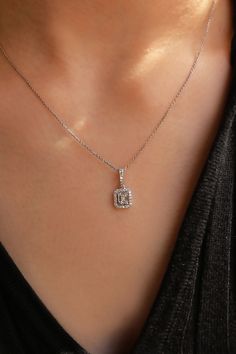 Simple Diamond Pendant, White Gold Pendant, Dimond Neckless Jewelry Simple Pendant, Timeless Diamond Pendant Necklace For Wedding, Emerald Cut Necklace, Diamond Pendent Set Design, Elegant White Necklace With Diamond Cut, Simple Diamond Pendants Designs, Diamond Pendant Set