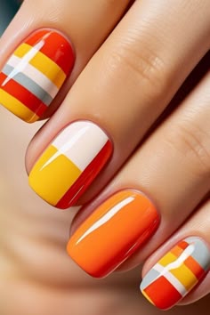 Color Block Nails Designs, Modern Art Nails, Fish Nails, Color Block Nails, Multicolored Nails, Minimal Nails Art, Summer Elegance, Elegant Nail, Manicure Nail Designs