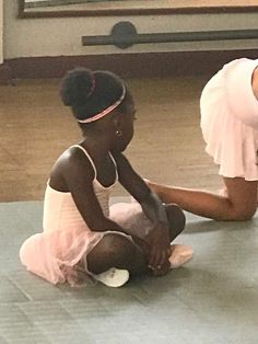 Black Dancers, Ballet Beauty, Black Ballerina, Black Femininity, Women Art, Black Excellence, Black Culture, Black Kids, Future Kids