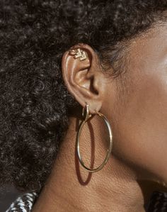 Elevate your style with our Double Arrow Earcuff! Featuring cz stones and a comfortable curve, it's a must-have for your ear stack. Our jewelry is crafted with high-quality, heavy 18k gold overlay that's hypoallergenic and waterproof. Trust in Donna Italiana for premium fashion-forward jewelry.. Ships in a luxurious suede pouch for easy safekeeping and storage. Ear Stack, Gold Overlay, Open Design, Cz Stone, Ear Cuff, Cubic Zirconia, 18k Gold, Hoop Earrings, Pouch