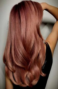 Garnier Olia, Hair Color Rose Gold, Strawberry Blonde Hair, Dark Rose, Spring Shorts, Rose Gold Hair, Haircut And Color