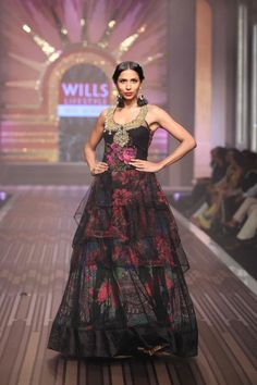 Blazing colours used for this collection made it even more glamorous. Ritu Kumar Collection, India Fashion Week, Dress Patterns Free, Bridal Lehengas, Indian Couture, Smart Living, Indian Fashion Designers