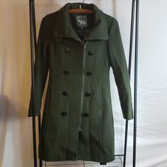 Green Wool/Poly Blend Coat. Green Double-breasted Pea Coat With Buttons, Green Double-breasted Wool Coat For Winter, Military Style Fitted Wool Pea Coat, Military Style Wool Pea Coat With Button Closure, Green Single-breasted Wool Outerwear, Pea Coats, Green Wool, Jackets & Coats, Jackets For Women