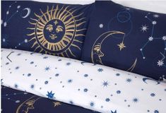 the sun and stars are on this bedding set