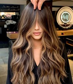 Brunette With Beige Balayage, Brown Roots Caramel Hair Balayage, Golden Blonde Balayage On Black Hair, Brunette Hair With Honey Balayage, Dark Root Caramel Balayage, Brunette Balayage Hair Olive Skin, Brown Balyage Long Hair Brunettes, Caramel Highlight, Balayage With Extensions