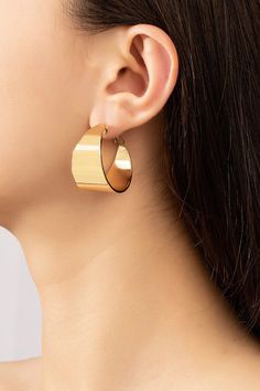 Add some boldness to your accessory game with our Wide Hoops. These extra wide small metal hoop earrings make a statement without weighing you down. Size: 1.25" diameter, 0.75" width Graphic Tee Dress, Cardigan Vest, Gift Card Sale, Jean Leggings, Tee Dress, Gold Details, Best Brand, Nice Dresses, Jewelry Accessories