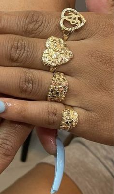 Birthday Pisces Nails, Real Gold Jewelry Aesthetic, Gold Plated Ring, 10k Gold Jewelry, Cali Black Girls Gold Jewelry, La Gold Jewelry, Gold Jewelry Mexican, Gold Jewelry On Black Women, Gold Rings Black Women