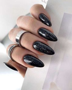 Black Nails Short, Black Nails With Glitter, Black Acrylic Nails, Black Nail Art, Stylish Nails Designs, Stiletto Nails Designs, Black Nail Designs, Pink Nail Polish, Black Nail