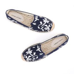 Item Type: Espadrilles Gender: Women Material: Canvas, Cotton Quantity: 2 Print: Embroidery Color: Blue, Beige Package Includes: 1 x Set Size Info: US Size EU Size Length (cm / inch) 3.5 34 22 / 8.66 4 35 22.5 / 8.86 5 36 23 / 9.06 6 37 23.5 / 9.25 7 38 24 / 9.45 8 39 24.5 / 9.65 9 40 25 / 9.84 10 41 25.5 / 10.04 11 42 26 / 10.24 Floral Espadrilles, Elegante Y Chic, Espadrilles Shoes, Flower Shoes, Women's Espadrilles, Casual Flat Shoes, Casual Flats, Perfect Woman, Real Women