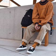 Streetwear Mode, Soft Boy, Baggy Clothes, Mens Fashion Classy, Men Fashion Casual Outfits, Streetwear Men Outfits, 가을 패션, Mens Streetwear, Retro Outfits