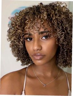 25 Vibrant Curly Hair Color Ideas for a Stunning Makeover Blonde Highlights Curly Hair, Dark Curly Hair, Curly Pixie Haircuts, Balayage Blond