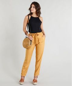 Pants Outfit, Harem Pants, Capri Pants, Fashion Inspo, Ootd, Pants, Clothes