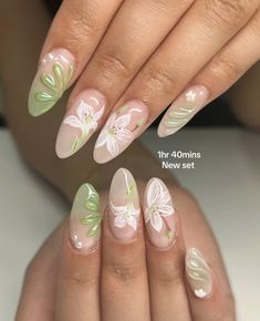 Trendy Almond Nails, Paznokcie Hello Kitty, Almond Gel Nails, Kutek Disney, Girly Acrylic, Nail Looks, Nagel Tips, Summery Nails, Girly Acrylic Nails