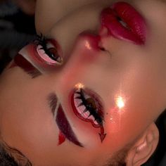 Baddie Halloween, Disney Inspired Makeup, Demon Makeup, Halloween Makeup Look, Halloweenský Makeup, Halloween Make-up Looks, Holloween Makeup