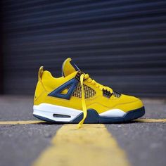 ㅤ Jordan 4 Retro Lightning, Jordan 4 Retro, Shopping Items, Jordan