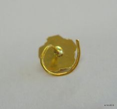 18k traditional design gold nose stud nosepin from rajasthan india. nice design made of 18k yellow gold, good for jewelry collection.Weight - 0.250 gramsSize of top - 0.7 cmMaterial - 18 carat yello gold.- Gold Nose Rings As Diwali Gifts, Gold Nose Rings For Diwali Gift, Yellow Gold 22k Round Nose Ring, Gold Temple Jewelry Nose Studs As Gift, Gold Nose Stud, Traditional Indian Jewellery, Vintage Sterling Silver Rings, Nose Rings, Nose Ring Stud