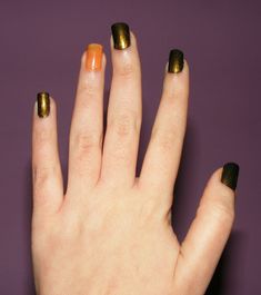 Nails Of The Day (NOTD): Egyptian gold - Cosette's Beauty Pantry