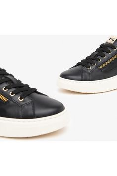 Elevate your style with NeroGiardini's luxurious Leather/Gold Detail Platform Sneakers. Featuring DryGo!® technology, these black sneakers not only provide chic and trendy style, but also guarantee ultimate comfort with moisture absorption. Perfect for those seeking high-end fashion and practicality. DETAILS: Outer Shell: Leather & Technical Fabric Inner Shell: Leather Sole: Rubber Closure Type: Zip Platform Height: 4 cm Removable insole Made in Italy Art. I411600D Nerogiardini Shoes Sneakers, Italy Art, Trendy Style, Black Sneakers, Platform Sneakers, Seychelles, High End Fashion, Papua New Guinea, Mozambique