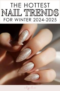 New Year Nails Ideas Short, Spring 2025 Nail Trends, Chrome Winter Nails 2024, Nails Winter 2025 Trends, Taupe Gold Nails, Holiday 2024 Nail Trends, Trend Nails 2024 Winter, Nail Colors For New Years, New Years Nude Nails