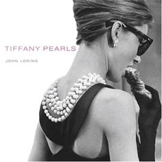 pearls | audrey hepburn pearls Audrey Hepburn Fancy Dress, Woman With Pearls, Tiffany Pearls, George Peppard, Wear Pearls, True Life, Fancy Dress Costumes, Girls Wear