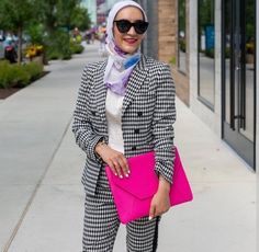 Blazer Ootd, Muslimah Clothing, Hijab Ideas, Stripe Blazer