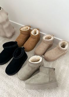 Step into a world of warmth and sophistication with our Ugg-inspired winter boots. Crafted for the modern fashionista who refuses to compromise on comfort, these boots seamlessly blend elegance with coziness. The plush, faux-fur lining provides a luxurious feel, enveloping your feet in a cocoon of softness. Designed with the discerning taste in mind, our Ugg-inspired boots boast a chic silhouette that effortlessly elevates your winter wardrobe. The neutral tones and timeless design make them versatile enough to pair with any outfit, from casual denim to your favorite winter dress. Trek through the snowy landscapes with confidence, as the sturdy construction ensures both durability and style. Whether you're strolling through city streets or taking on winter adventures, these boots are your Cute Uggs, Skor Sneakers, Trendy Winter, Shoe Inspo, Girly Shoes, Aesthetic Shoes, Ținută Casual, Comfortable Boots, Swag Shoes