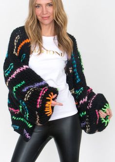 Handmade luxury Knitwear Tagged "knitwear" - NIZHONI.ES Black With Bright Colors, Baddies Outfit, 2024 Instagram, Instagram Baddies, Rainbow Cardigan, Trendy Patterns, Embroidered Tunic Top