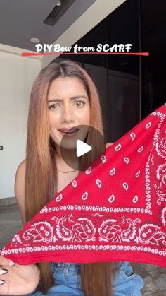 Shreya Arora on Instagram: "Gonna try it with my old t shirts, cut any fabric into SQUARE shape & you’ll have your BOW ready 🎀🎗️ . . . .  [ Hair bows Hairstyles Diy fashion hacks Scarf easy hairstyles summer hairstyles vacation hairdo ]" Bandana Bow Hairstyles, How To Make A Bow With A Bandana, Bow With Scarf, How To Wear A Bandana In Your Hair, Hair With Bows Hairstyles, Head Scarf Hairstyles, Bandana Hairstyles Tutorial, Hairstyle With Bandana, Bow Hack