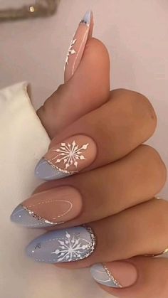 Blue Christmas Nails, Spring Designs, Christmas Nails Easy, Her Nails, Snowflake Nails, Winter Nail Designs