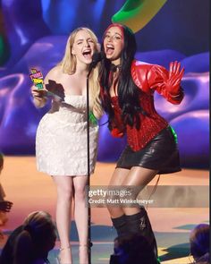 two women singing on stage at an awards show stock photo getty images black bedroom furniture sets home design ideas