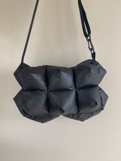 This Soft and comfy bag can be worn as a crossbody , shoulder or waist bag . Supplied with pocket ,chunky zip and adjustable strap .this bag is 35 х22 х15 cm . Adjustable strap maximum 120 см Travel Nylon Puffer Shoulder Bag, Puffer Bag, Khaki Colour, Unique Handbags, Pad Bag, Oversized Tote, Unique Bags, Shopper Bag, Waist Bag