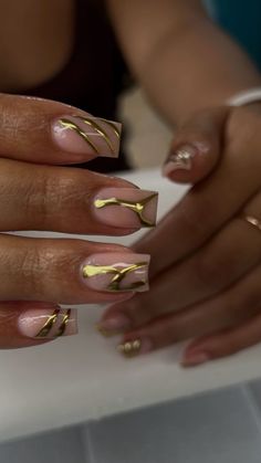 Short Chrome Nails, Acrylic Overlay Nails, Short Classy Nails, Old Money Nails, Chrome Designs, Girly Nails, Money Nails, Jade Nails, Overlay Nails