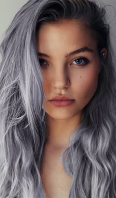 Fall 2014 Hair Color Trends Guide Hair Color For Tan Skin, Purple Grey Hair, Grey Hair Wig, Grey Hair Dye, Hair Chalk, Hair Color Pastel, Long Gray Hair, Hairstyles For Women Over 50