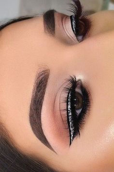 Evening Eye Makeup, Make Up Gold, Maquillage On Fleek, Eye Makeup Images, Cute Eye Makeup, Prom Makeup Looks