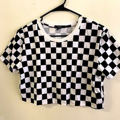 Brand New Checkered Crop Shirt. Checkerboard Shirt Outfit, Black And White Crew Neck Tops For Spring, Casual Black And White Cotton Top, Fitted Cotton Tops In Black And White, Black And White Short Sleeve Top For Spring, Checker Outfit, Checkered Clothes, Checkered Outfit, Lighting Mcqueen